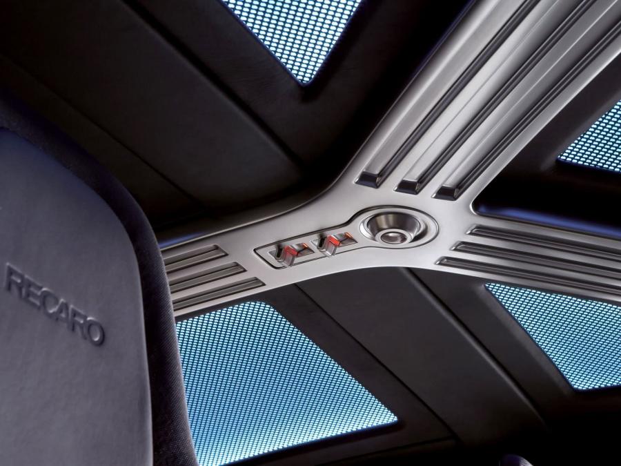  Mitsubishi Concept-X 2005 года  (фото 4 из 75)